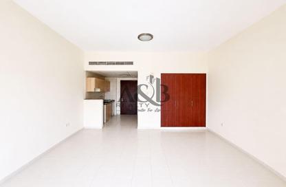 Apartment - Studio - 1 Bathroom for rent in Building K07 - Greece Cluster - International City - Dubai