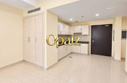 Apartment - Studio - 1 for rent in Abdul Rahim Mohd Al Zarooni Building - Al Mankhool - Bur Dubai - Dubai