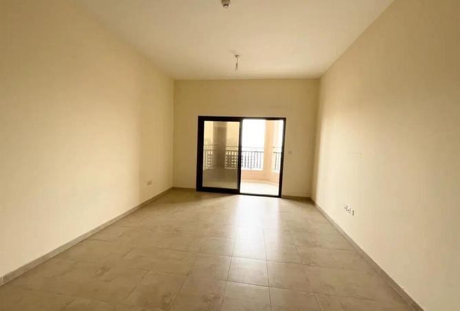94007622 - Property Main Image