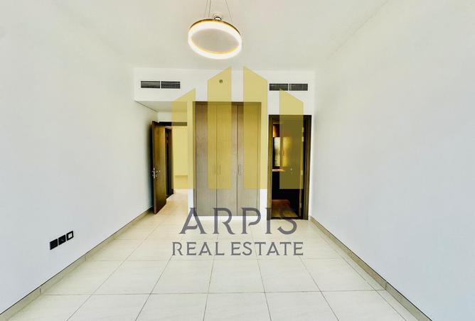 67463640 - صورة العقار 3