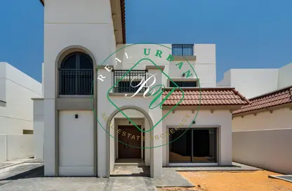 Villa - 4 Bedrooms - 7 Bathrooms for rent in Fay Alreeman - Al Shamkha - Abu Dhabi