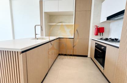 Compound - 1 - 2 for rent in Binghatti Pinnacle - Dubai Healthcare City 2 - Al Jaddaf - Dubai