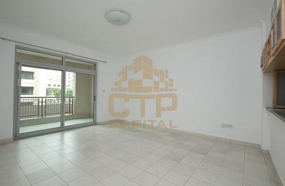 Apartment - 1 - 2 for rent in Turia Tower A - Turia - The Views - Dubai