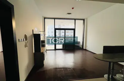 Apartment - 1 Bedroom - 2 Bathrooms for sale in Binghatti Views - Dubai Silicon Oasis - Dubai