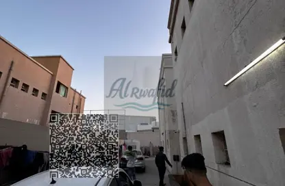 سكن الموظفين - استوديو - 8 حمامات للايجار في الجرف الصناعية 1 - الجرف الصناعية - عجمان