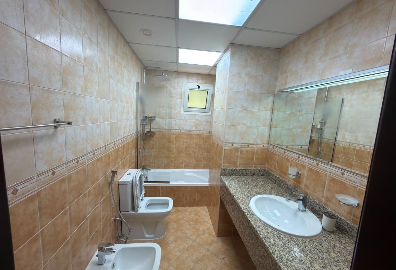 Spacious | Vacant | Park View | Corner Villa — image 15