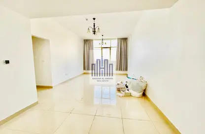 Apartment - 3 Bedrooms - 3 Bathrooms for rent in Muwaileh 3 Building - Muwaileh - Sharjah