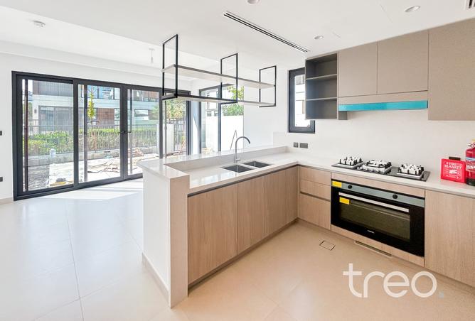 132026000 - Property Image 2
