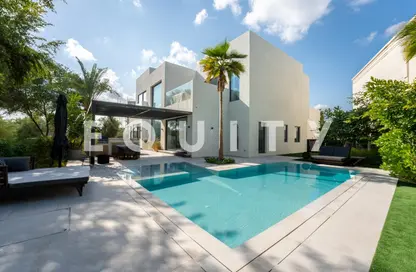 Villa - 5 Bedrooms - 6 Bathrooms for sale in Entertainment Foyer - Mediterranean Clusters - Jumeirah Islands - Dubai