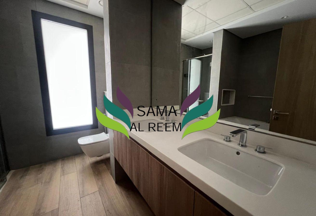 Lovely 3 Bed+Maid Compound Villa In Al Barsha 1 photo 16