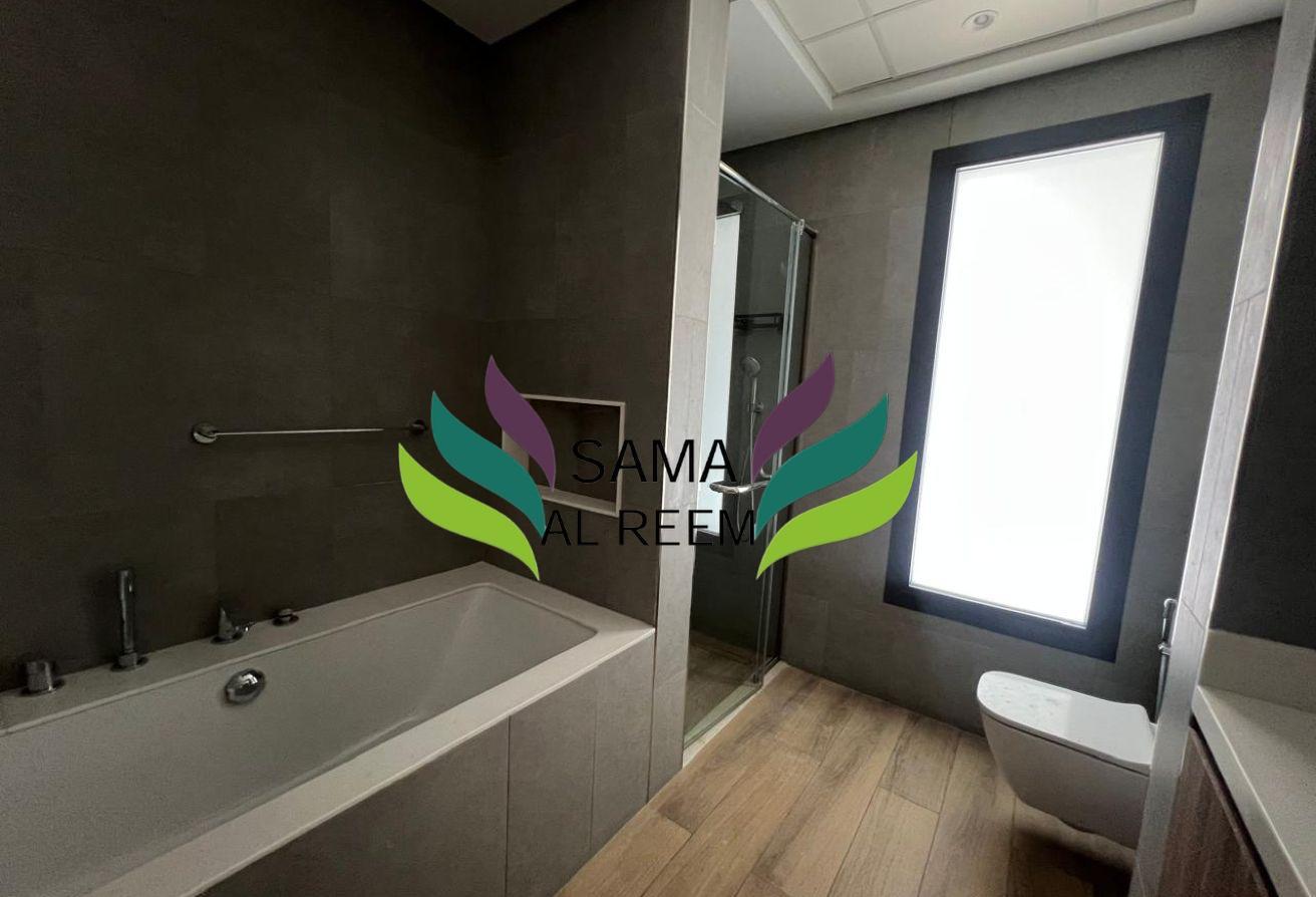 Lovely 3 Bed+Maid Compound Villa In Al Barsha 1 photo 17