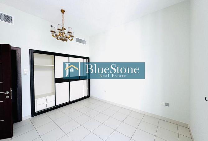 68276342 - صورة العقار 3