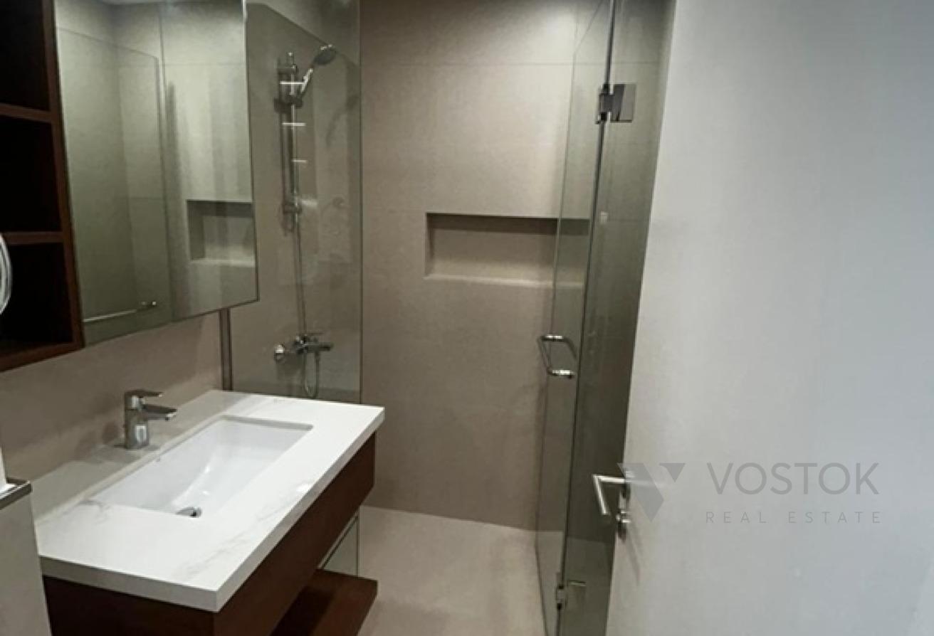 Affordable Luxury | Modern Studio | Tenanted photo 9