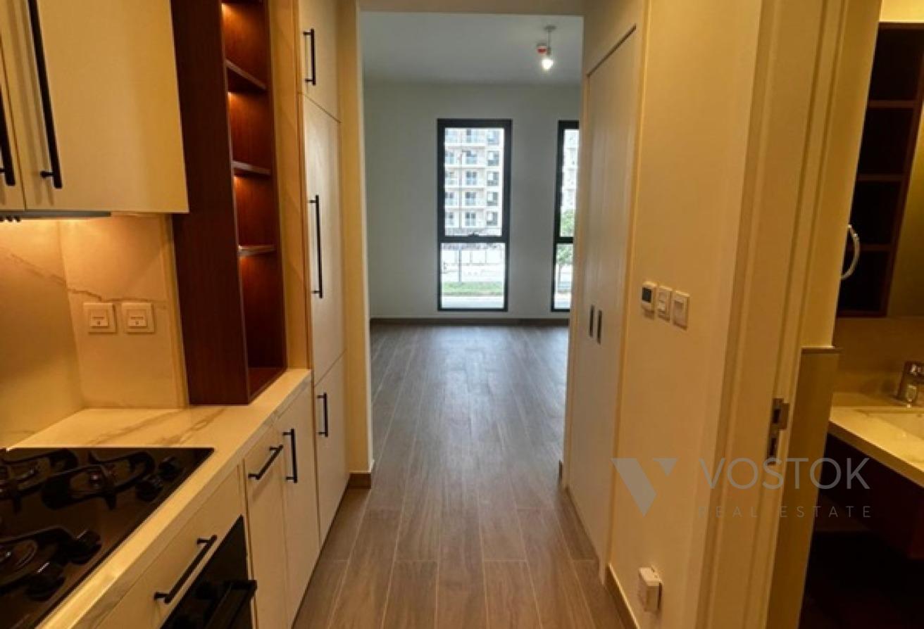 Affordable Luxury | Modern Studio | Tenanted photo 14
