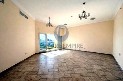 Apartment - 1 Bedroom - 3 Bathrooms for rent in Gulf Residence - Oud Metha - Bur Dubai - Dubai