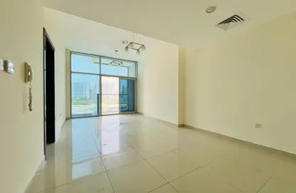 Apartment - 1 Bedroom - 2 Bathrooms for rent in Alza 11 - Dubai Land - Dubai