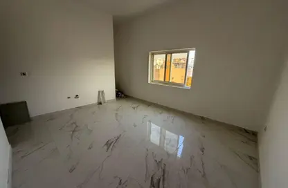 Apartment - Studio - 1 Bathroom for rent in Al Mowaihat 3 - Al Mowaihat - Ajman