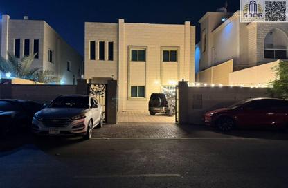Villa - 5 Bedrooms - 7 Bathrooms for sale in Al Mowaihat 2 - Al Mowaihat - Ajman