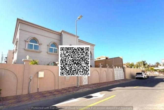فيلا للبيع رابع قطعة من البحر .مساحة 6000قدم..العم