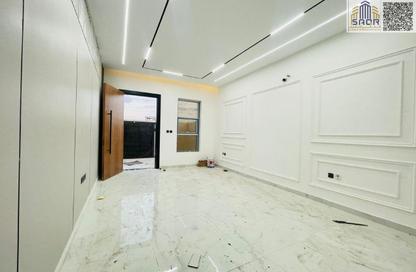 Villa - 4 - 5 for rent in Al Helio 1 - Al Helio - Ajman