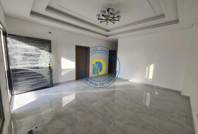 123390965 - Property Image 2