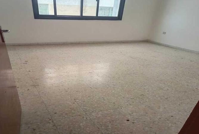 83233169 - صورة العقار 3