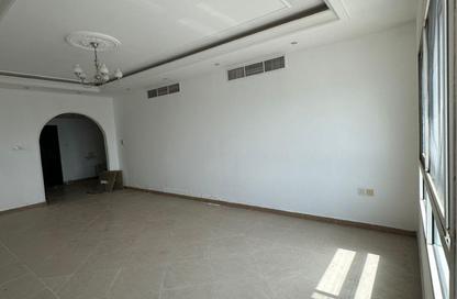 Apartment - 2 Bedrooms - 4 Bathrooms for rent in Cornish Tower - Al Rumaila - Ajman