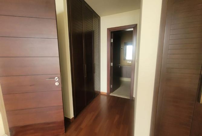 137002106 - Property Main Image