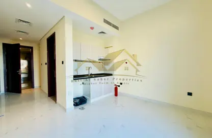 Apartment - Studio - 1 Bathroom for rent in Karama Park Area - Al Karama - Dubai