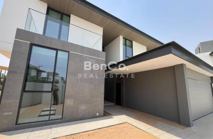Villa - 5 - 7+ for sale in Farm Gardens - The Valley - Dubai