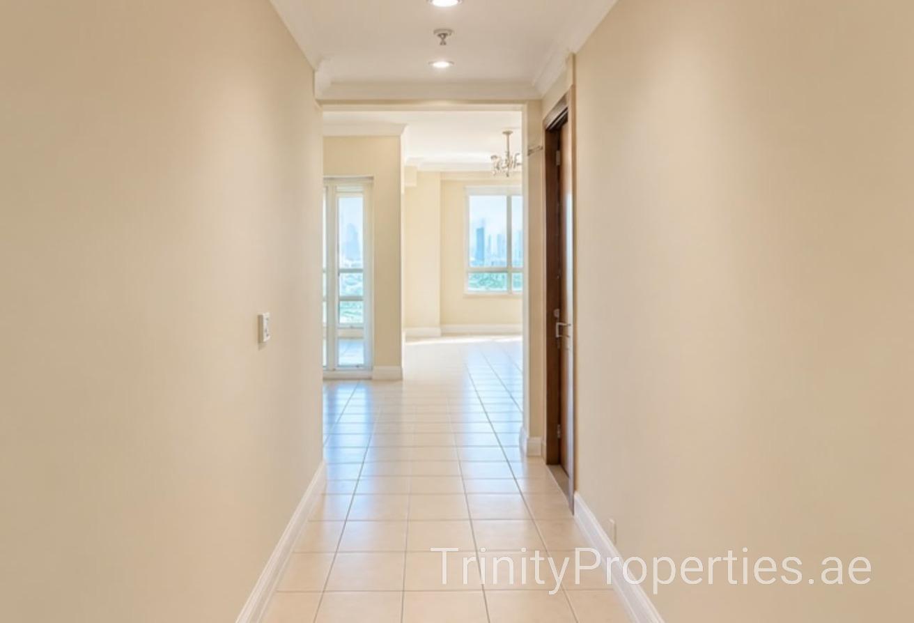 Large Layout | Unfurnished | Prime Location photo 4
