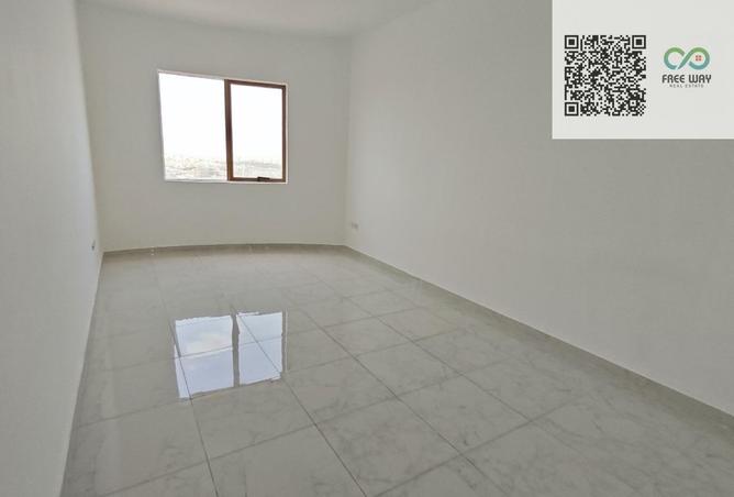 108182309 - Property Image 3