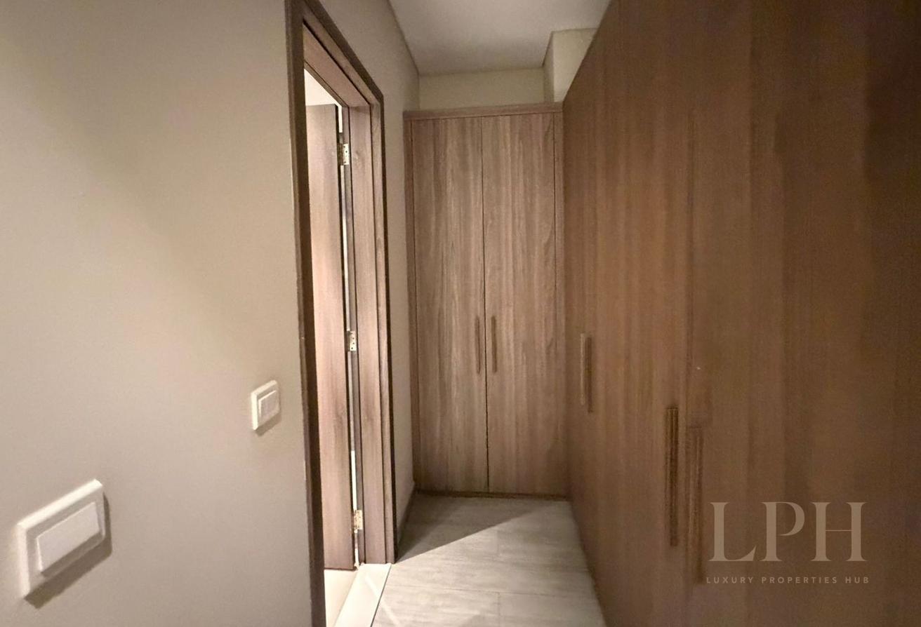 Available 1 Bedroom | Furnished | 12 Cheques photo 13