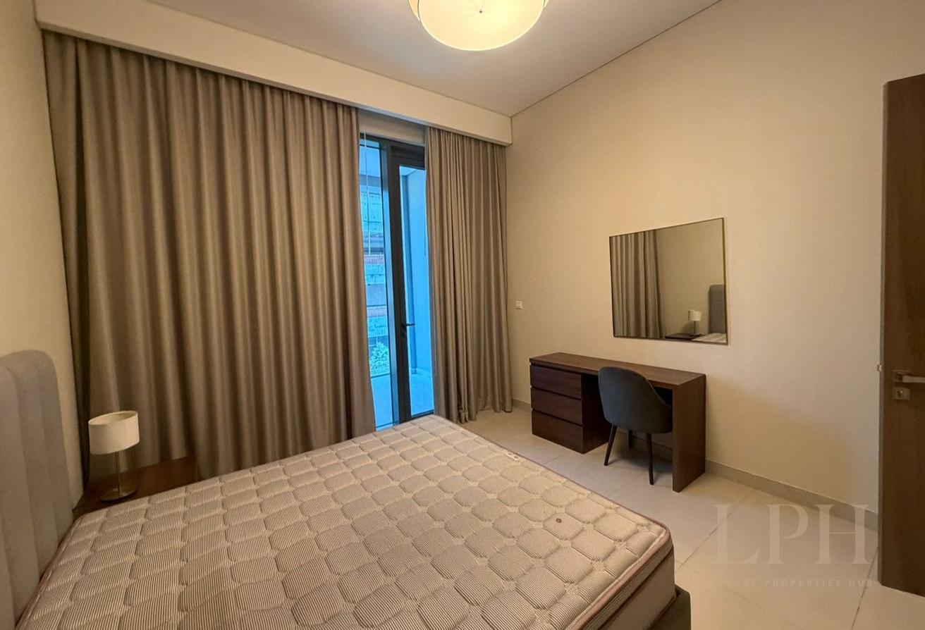 Available 1 Bedroom | Furnished | 12 Cheques photo 4