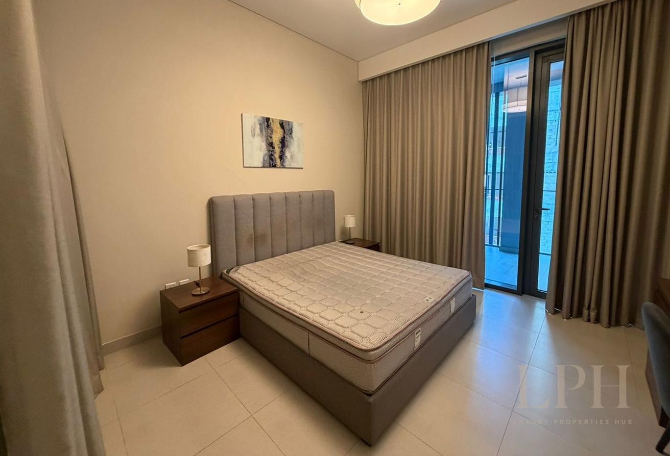 Available 1 Bedroom | Furnished | 12 Cheques photo 6