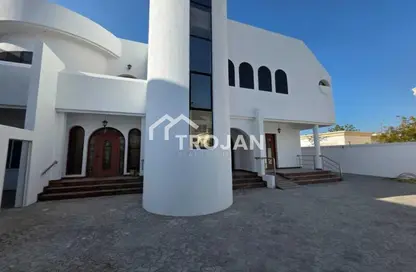 Villa - 6 Bedrooms for rent in Jumeirah 3 Villas - Jumeirah 3 - Jumeirah - Dubai Villa - 6 Bedrooms for rent in Jumeirah 3 Villas - Jumeirah 3 - Jumeirah - Dubai