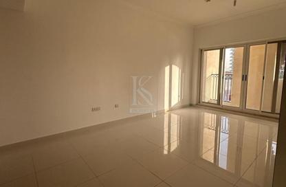 Apartment - Studio - 1 for rent in Spanish Tower - Dubai Sports City - Dubai Apartment - Studio - 1 for rent in Spanish Tower - Dubai Sports City - Dubai