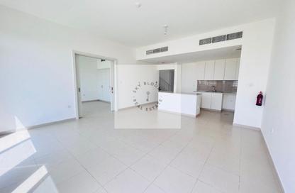 Townhouse - 4 - 4 for rent in Noor Townhouses - Town Square - Dubai