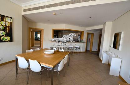 Apartment - 2 Bedrooms - 3 Bathrooms for rent in Al Das - Shoreline Apartments - Palm Jumeirah - Dubai