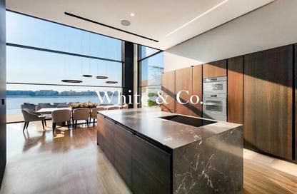 Villa - 5 Bedrooms - 6 Bathrooms for rent in Signature Villas Frond N - Signature Villas - Palm Jumeirah - Dubai