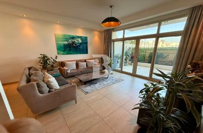 Apartment - 3 - 3 for sale in Daisy - Al Furjan - Dubai Apartment - 3 - 3 for sale in Daisy - Al Furjan - Dubai