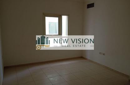 Apartment - 2 Bedrooms - 2 Bathrooms for rent in Lake Tower - Al Majaz 1 - Al Majaz - Sharjah