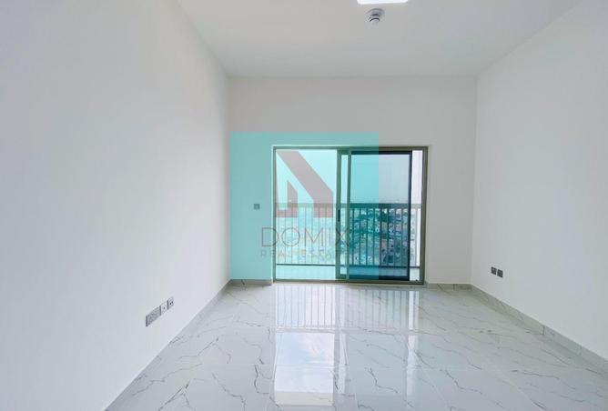 Affordable Studio | Unfurnished | Practical Layout photo 3