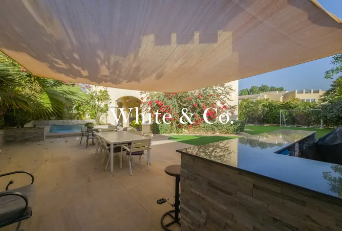 152843415 - Property Image 2