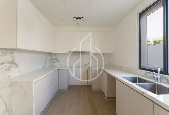 130199844 - Property Image 3