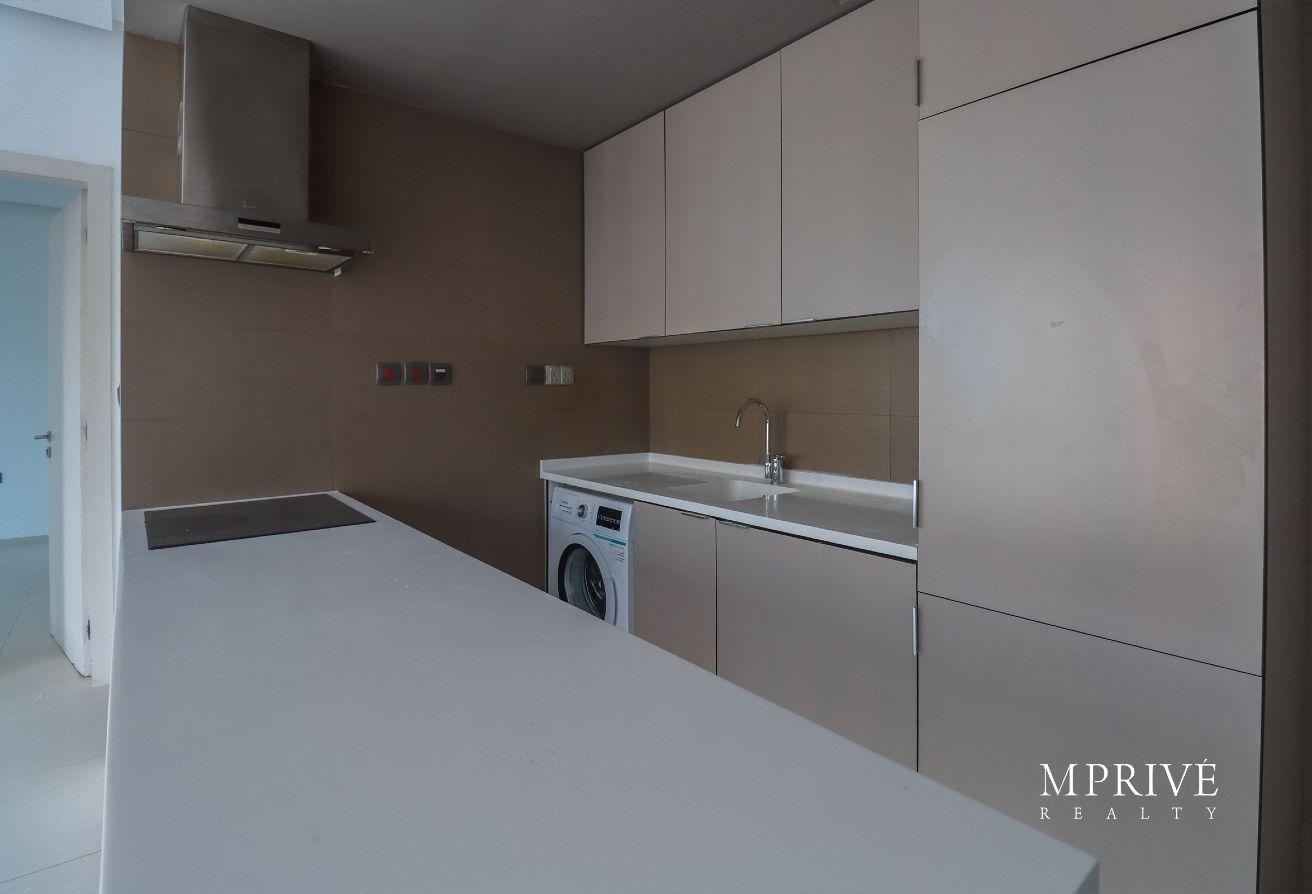 Close to Metro | Marina View | Ready-to-Move-In photo 5