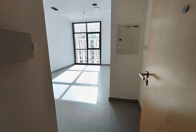 104261611 - Property Image 2