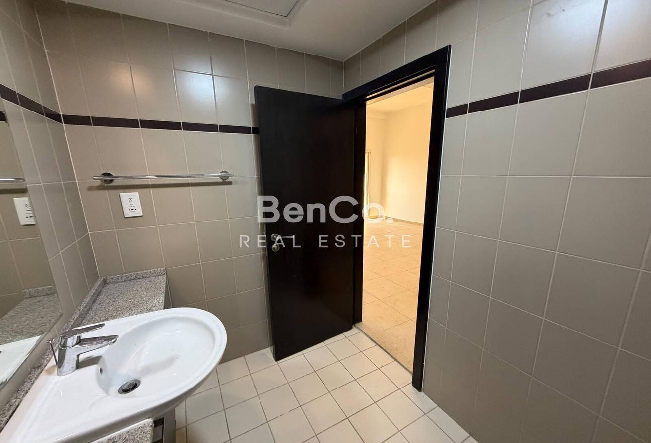 1 Bedroom | Closed Kitchen | Ready To Move In photo 11