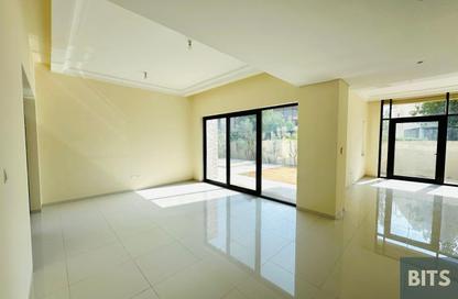 Villa - 4 - 5 for sale in The Field - Damac Hills - Dubai