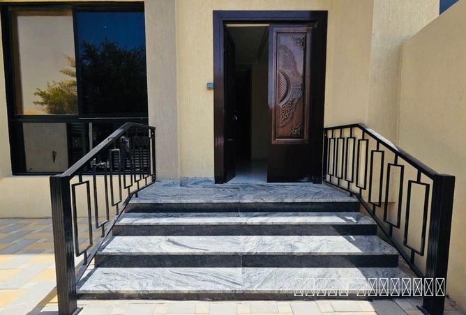 81530123 - Property Image 3